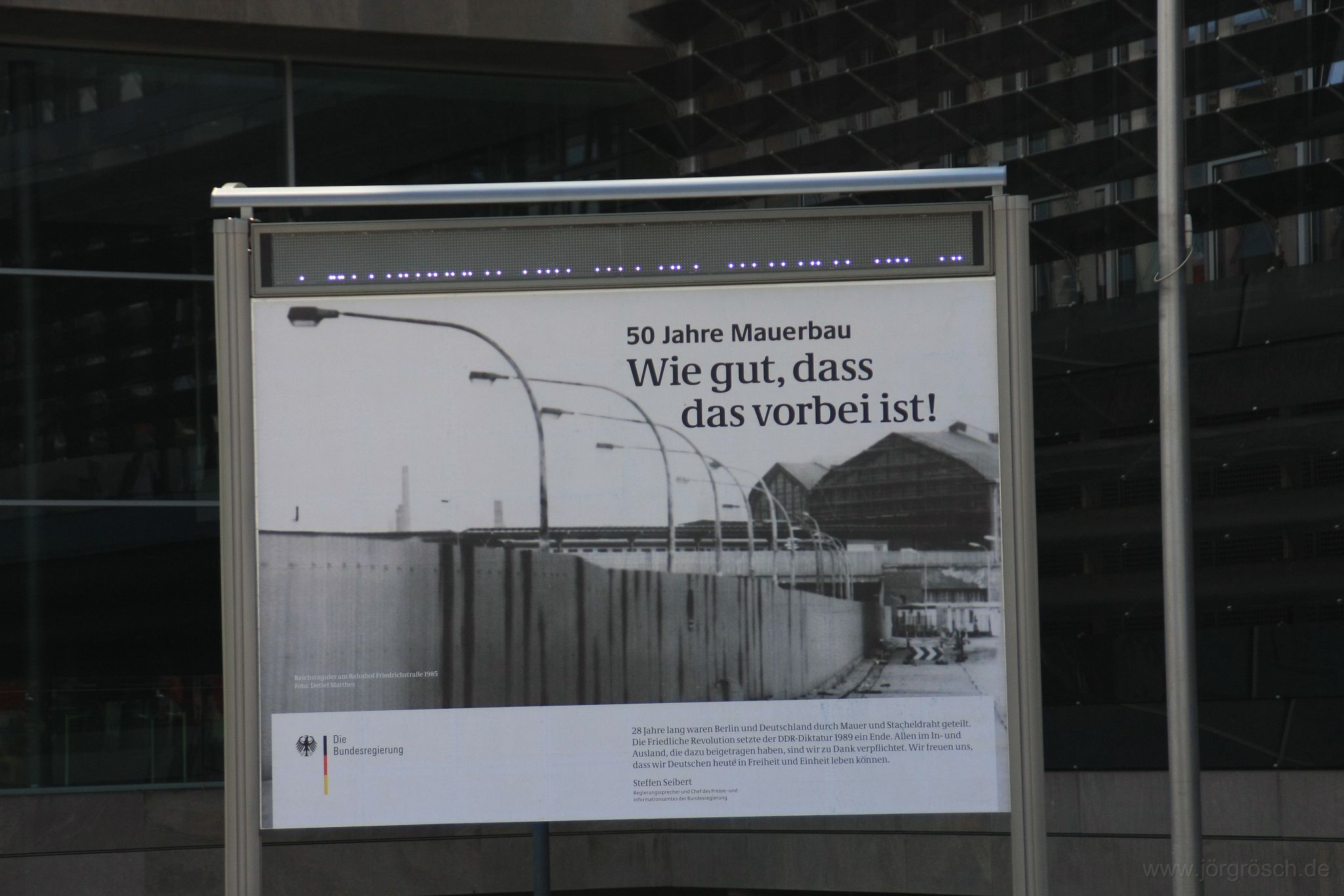 20110813-mauer50.jpg - 50 Jahre Mauerbau in Berlin