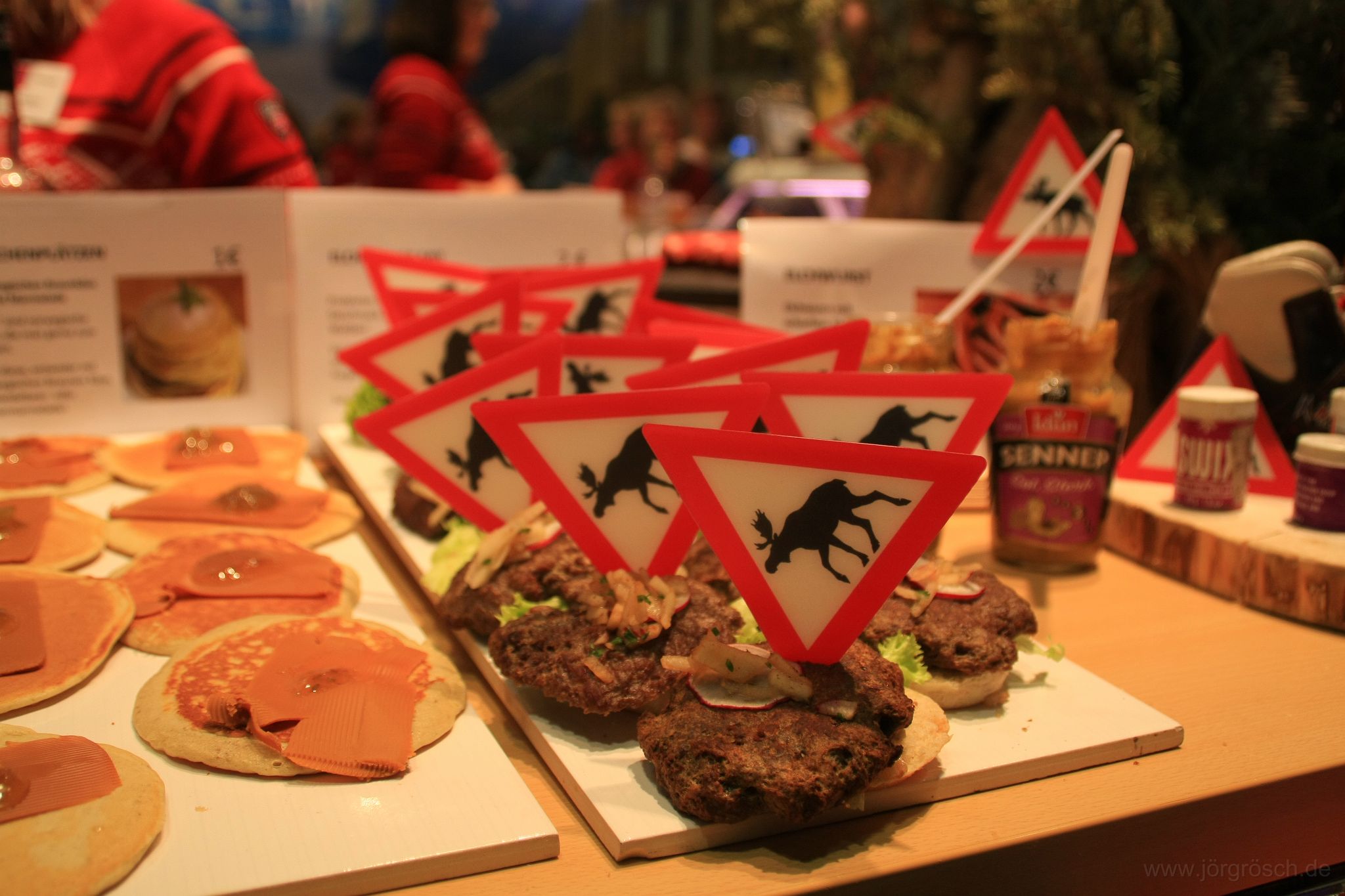 20120128-norsk-mat.jpg - norsk mat - den grønne uken i Berlin