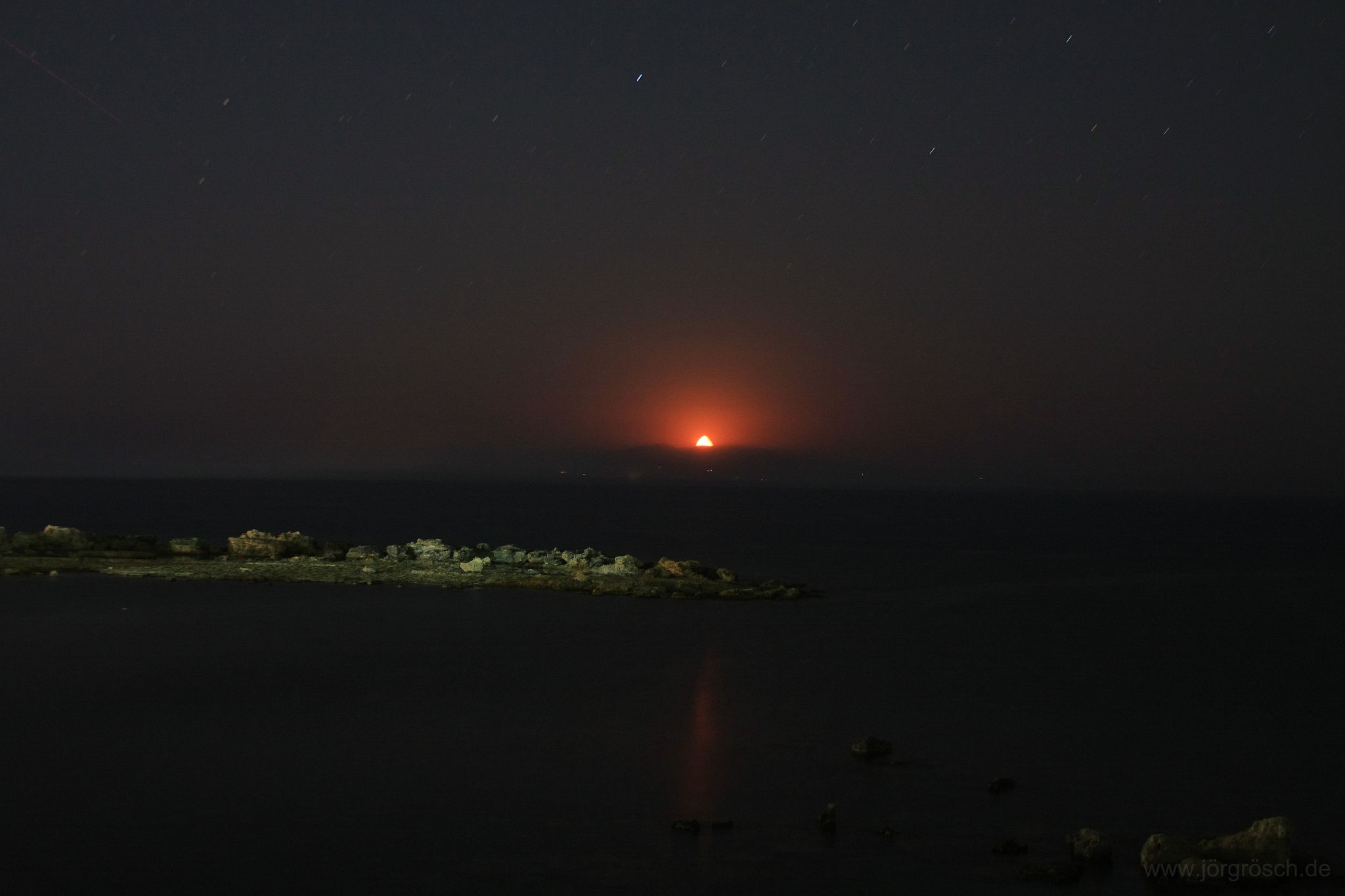 20130727-2-mondaufgang.jpg - Mondaufgang über dem Mittelmeer bei Kallithea / Καλλιθέα