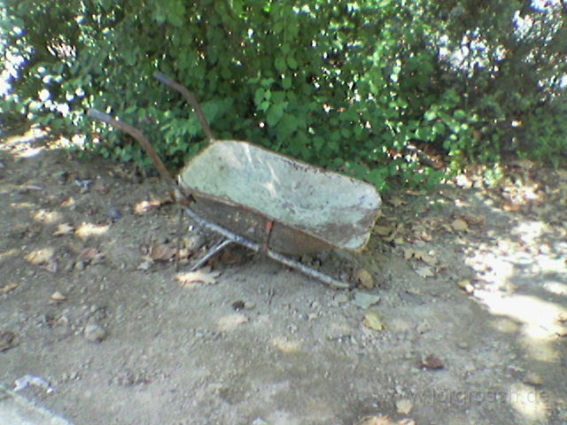 w-rad-07.jpg - Schubkarre, Belgrad