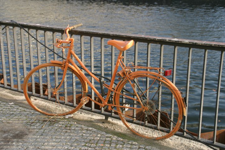 w-rad-08.jpg - Berlin nähe Friedrichstraße, Berlin