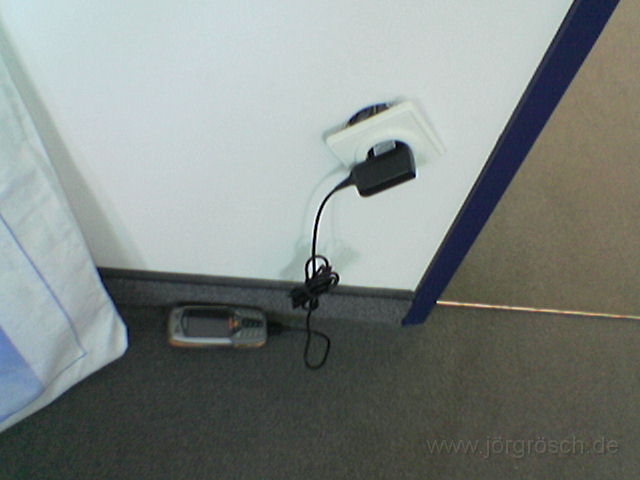 w-tec-02.JPG - Siemens Mobiltelefon (ausgestorben) im Normalbetrieb